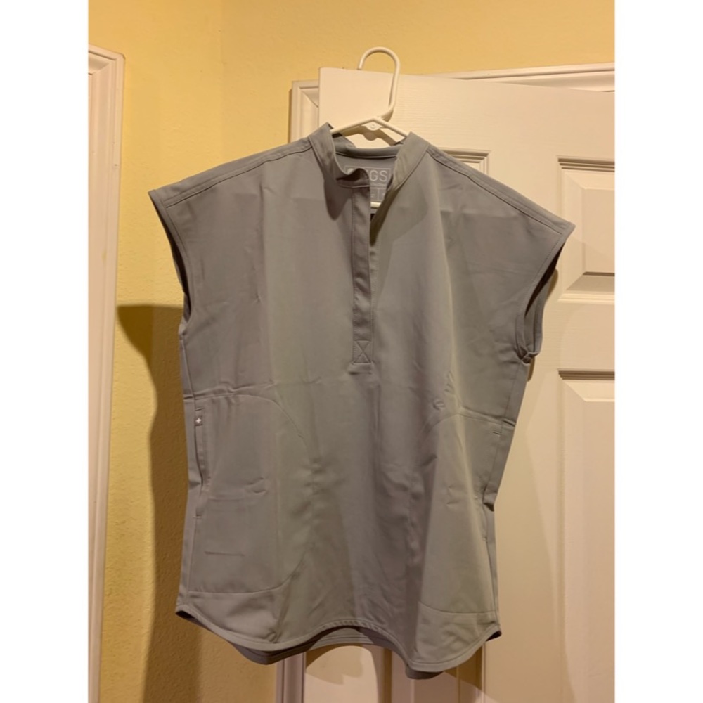 Figs W’s Cement Rafaela- Mandarin Collar Scrub Top